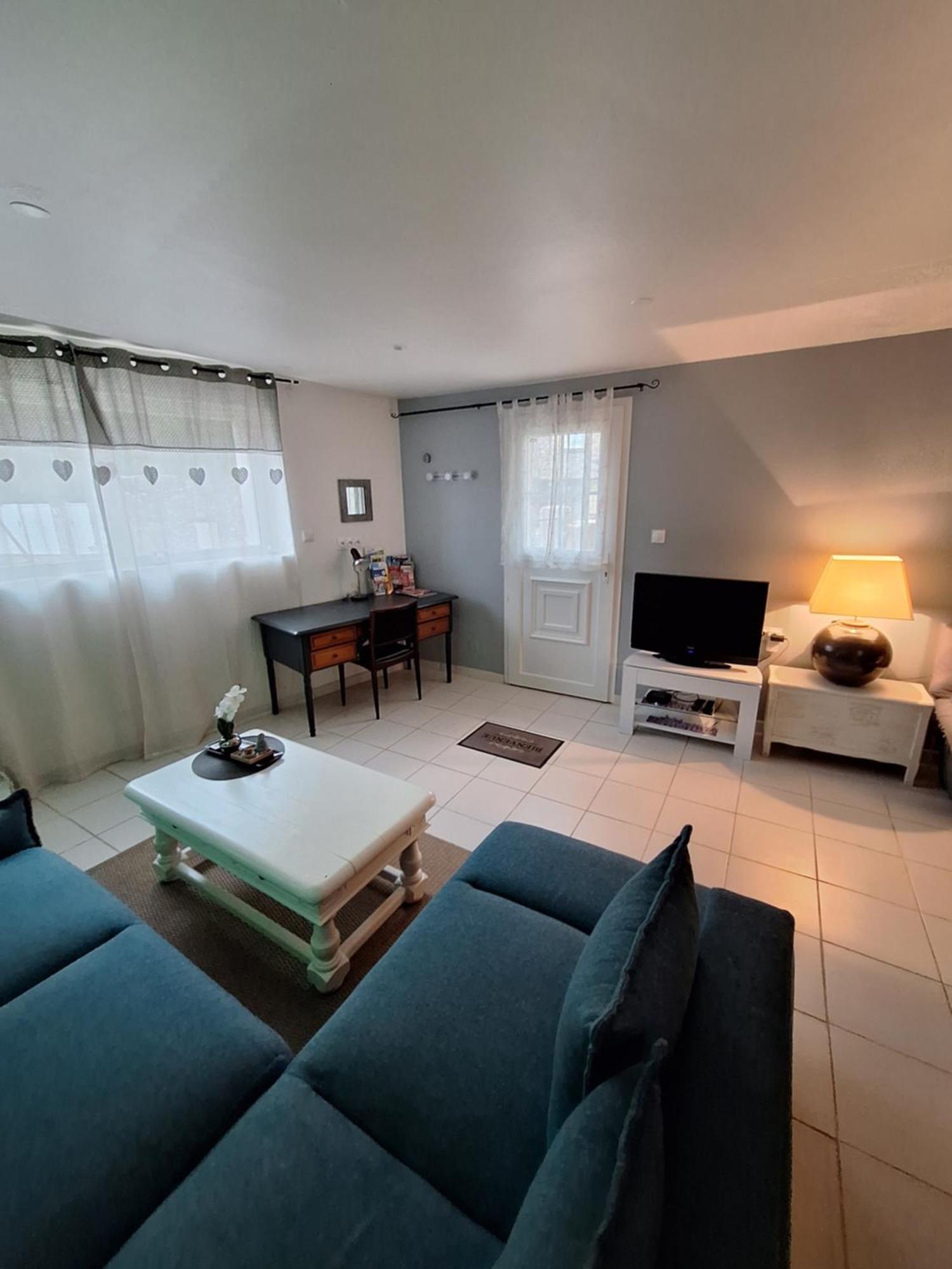 Appartement T2 Au Coeur Du Village Cleon-d'Andran Exterior photo